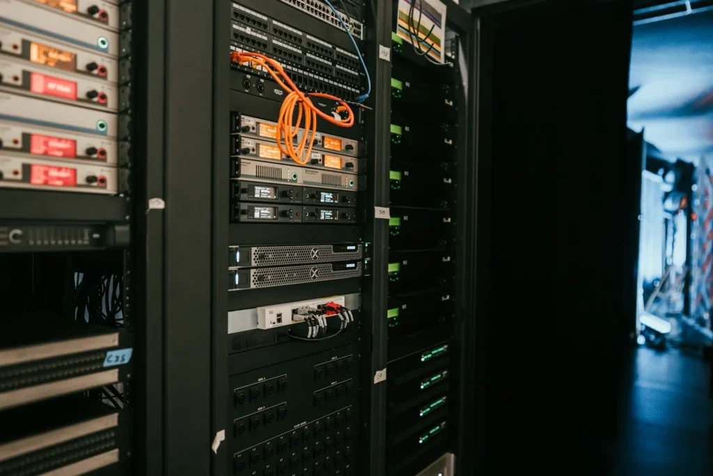 shock indicator for data centers